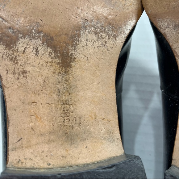 Vintage Leather Men's Loafers - Picture 7 of 11